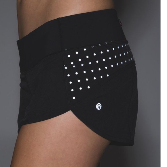 lululemon athletica Pants - Lululemon Speed Short Black (Reflective Dots) Size 6